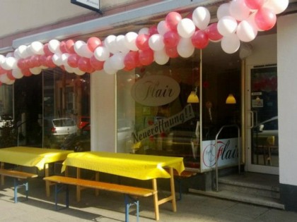 照片: Caf&amp;eacute; Flair